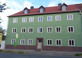 Tessenow Straenfassade restauriert klein
